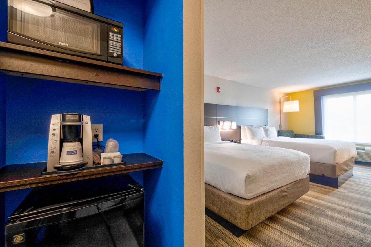 Holiday Inn Express Hotel & Suites Kansas City - Grandview By Ihg Exterior photo