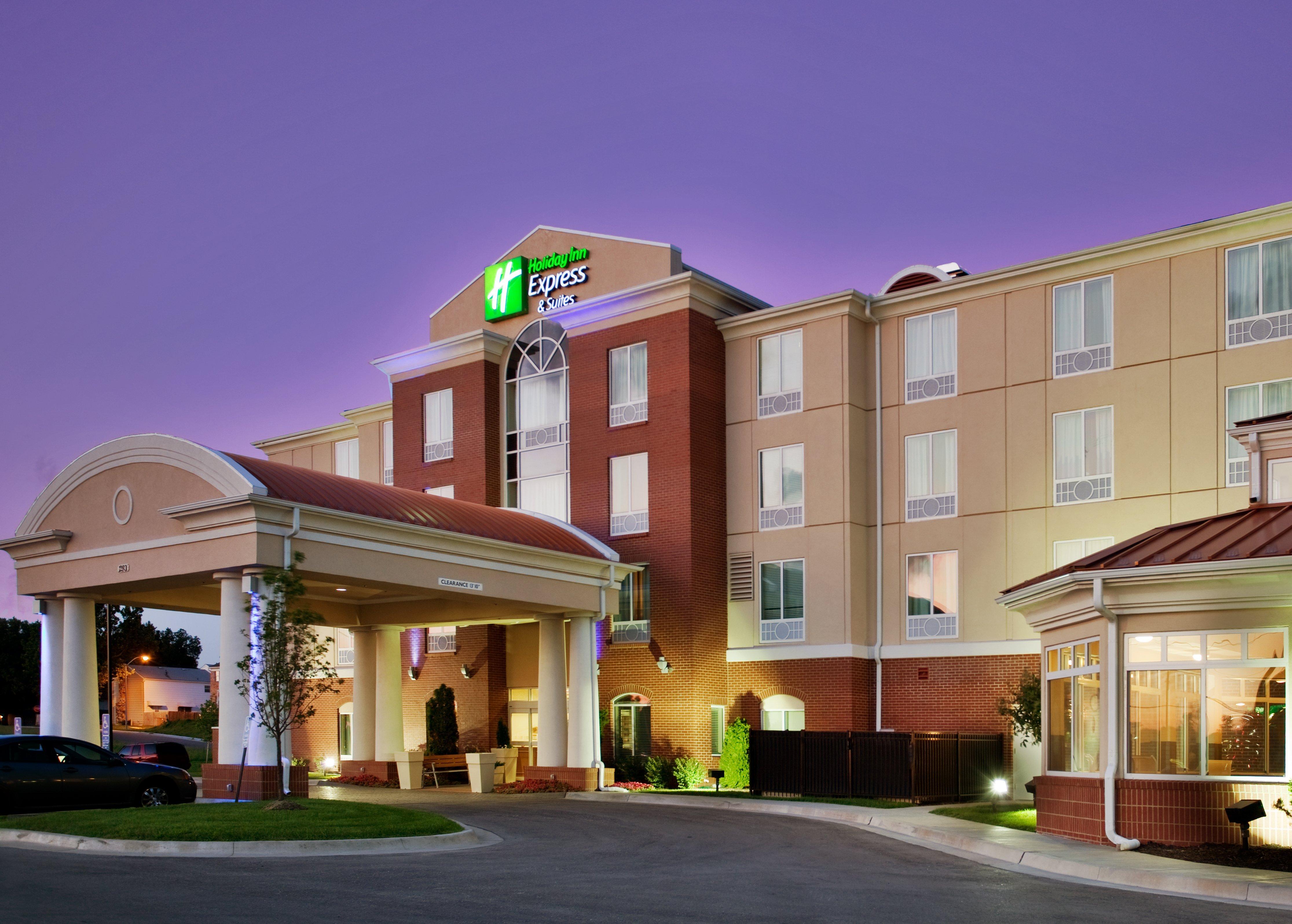 Holiday Inn Express Hotel & Suites Kansas City - Grandview By Ihg Exterior photo