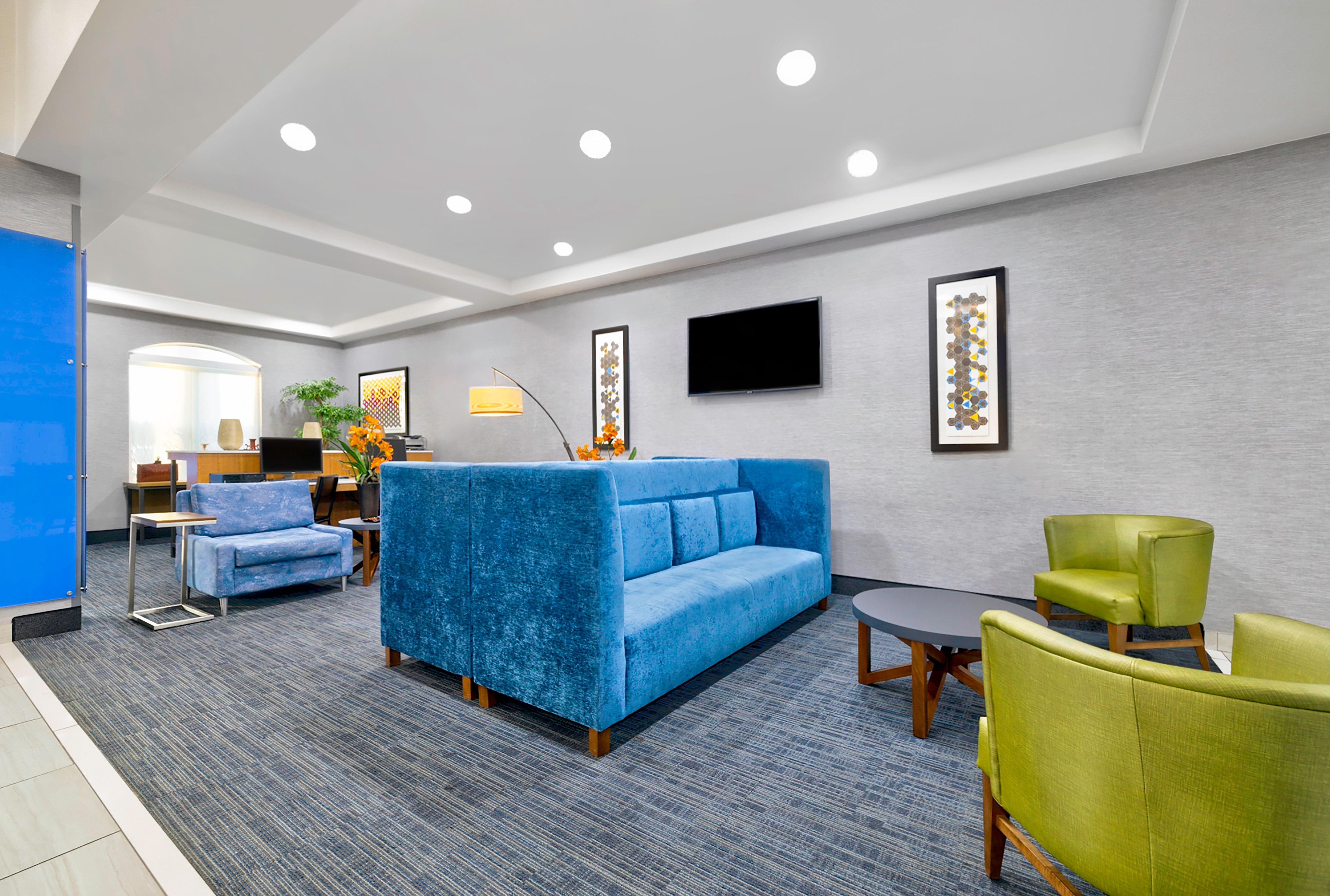 Holiday Inn Express Hotel & Suites Kansas City - Grandview By Ihg Exterior photo